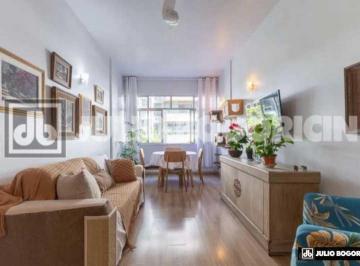 Apartamento · 73m² · 2 Quartos · 1 Vaga · Apartamento à Venda no Leblon - Rua Cobiçada Próximo Praia - Frente - Reformado
