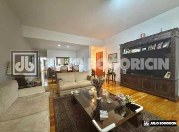 Apartamento · 150m² · 3 Quartos · 1 Vaga · Imóvel na Av. Afrânio de Melo Franco em frente ao Teatro Casa Grande