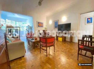 Apartamento · 140m² · 3 Quartos · 1 Vaga · Leblon 3 quartos 140 metros frente iluminado e vaga