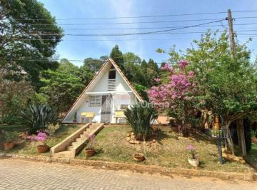 1ba715d4800df4ca4e85216ed827ea5a2ee81f1d · Chalé com 2 dormitórios à venda, 95m² de construção e 300m² de terreno por R$ 410.000 - Condomínio C