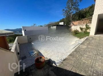 eb33eae7 · Casa, 3 dormitórios, 267 m², em Centro
