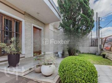 018a3882 · Casa, 3 dormitórios, 200 m², em Parque da Matriz