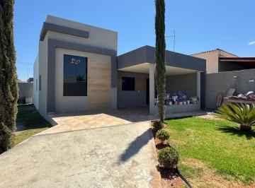 Casa de 3 quartos, Gama · CASA A VENDA COM 3 QUARTOS EM PONTE ALTA CONDOMINIO FECHADO