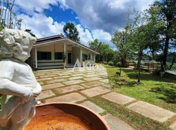 casa-para-venda-no-alto-do-vila-inglesa-em-campos-do-jordao-sp · Casa / Venda