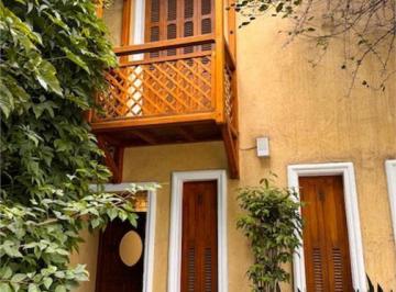 Casa de 5 quartos, São Paulo · CASA DE VILA À VENDA NO JARDIM EUROPA