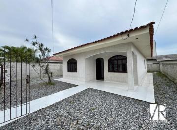 Foto 01 · Casa para locação no Centro de Camboriú-SC com 3 quartos, 2 suítes, 2 salas, 1 banheiro, 4 vagas de