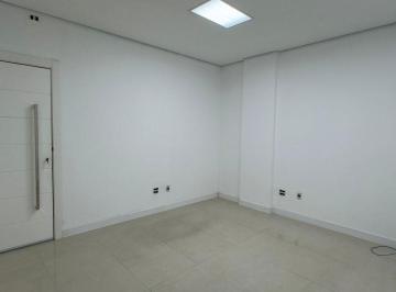 Comercial · 105m² · 4 Vagas · SALA COMERCIAL TÉRREA PARA LOCAÇÃO EM BALNEÁRIO CAMBORIÚ