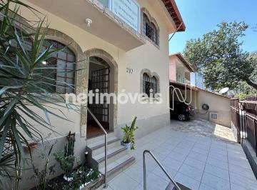 Casa · 190m² · 4 Quartos · 2 Vagas · Casa de 04 quartos a venda no Itapoã