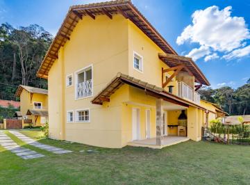 Casa · 213m² · 4 Quartos · 2 Vagas · Casa com 4 quartos em Itaipava, Petrópolis
