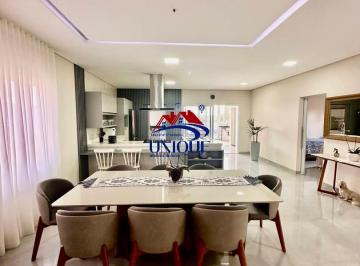 Casa · 420m² · 4 Quartos · 6 Vagas · CASA EM CONDOMÍNIO RESORT COM VISTA INCRÍVEL A VENDA EM BOITUVA -SP
