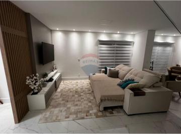 Apartamento · 200m² · 3 Quartos · 2 Vagas · Locação Cobertura Alto Padrão 18 do Forte  3 Suítes, 2 Jacuzzis, Varanda Gourmet