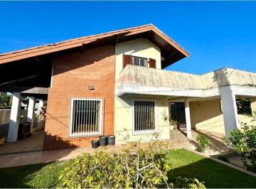 Casa · 176m² · 3 Quartos · 3 Vagas · Casa à Venda em Peruíbe – Ótimo Preço!