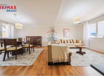 Casa · 160m² · 3 Quartos · 3 Vagas · Sobrado à venda em condomínio, 3 Q (1 suíte), 3 vagas de garagem, 160m2, no Bacacheri