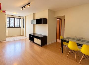 Sala de estar-Jantar · APARTAMENTO AMPLO DE 3 DORMITÓRIOS, SENDO 1 SUÍTE + BANHEIRO SOCIAL E VAGA DE GA