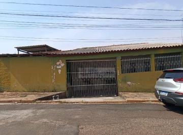 59bdb6000c0373cc77ca9d72f1e04d20.jpg · Terreno com uma casa antiga a venda R$400.000,00 Bairro Poção, Cuiabá-MT