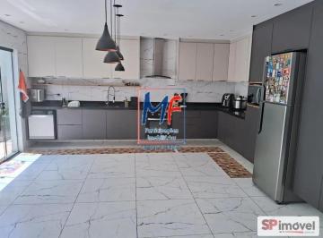 Casa · 264m² · 3 Quartos · Excelente sobrado na Vila Metalúrgica, Santo André/SP, 264 m² a.u., 3 dormitórios (1 suíte), sala, c