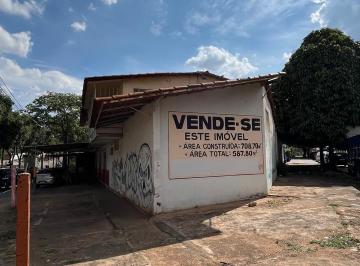 Comercial de 3 quartos, Goiânia · Imóvel comercial a venda no Jardim Guanabara