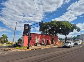Comercial · 150m² · 2 Quartos · 2 Vagas · Ponto Comercial de Esquina em frente Orla Morena