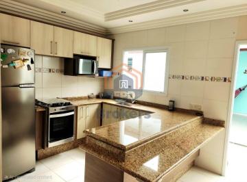 Casa · 185m² · 4 Quartos · 2 Vagas · Casa de Condominio em Jardim Carolina - Jundiaí, SP