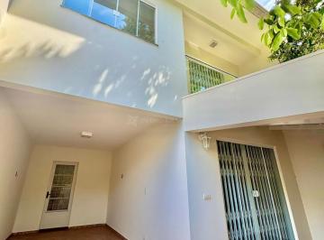 Casa · 121m² · 3 Quartos · 2 Vagas · Casa/Sobrado Sobrado em Maringá