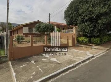 011760022227773.png · Casa à Venda com 3 Quartos e Amplo Terreno
