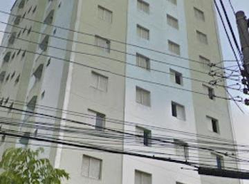 Apartamento · 68m² · 2 Quartos · 2 Vagas · Lindo apto  próximo do centro de Guarulhos com 02 dormitórios, sala ampla,  sacada,cozinha,02 banhei