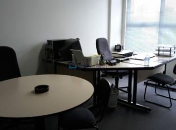 Comercial · 30m² · 1 Vaga · Conjunto salas de escritório, com garagem 30m² bem distribuídos com ante sala e banheiro privativo