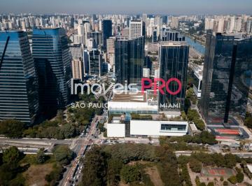 Comercial · 582m² · 19 Vagas · Laje Corporativa com 34 vagas.