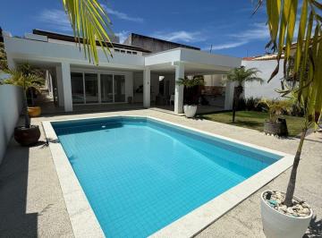 Casa · 222m² · 3 Quartos · 1 Vaga · Casa à venda no bairro Centro - Lauro de Freitas/BA