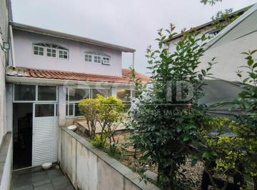 Casa · 278m² · 3 Quartos · 4 Vagas · Casa e salão comercial à venda, comercial e residencial de 278m², 3 quartos, 2 baneiros, 4 vagas.