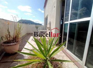 Apartamento · 139m² · 3 Quartos · 2 Vagas · Cobertura : Duplex / Residencial / Copacabana