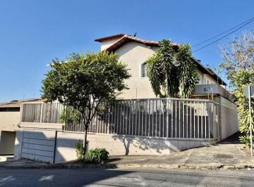 Casa · 250m² · 5 Quartos · 2 Vagas · CASA A VENDA 5 QUARTOS 4 BANHEIROS - OURO PRETO
