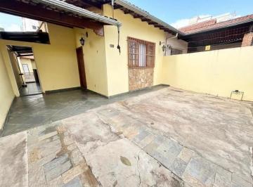 Casa · 137m² · 3 Quartos · 2 Vagas · Excelente casa Geminada linear no bairro Castelo