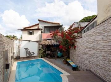 Casa · 236m² · 6 Quartos · 3 Vagas · CASA | 6 QUARTOS | 3 BANHEIROS | 3 VAGAS