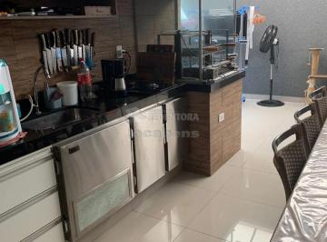 Casa · 170m² · 3 Quartos · 2 Vagas · Casa Condomínio em São José do Rio Preto