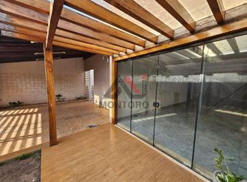 Casa · 200m² · 3 Quartos · 2 Vagas · Casa Padrão em Araraquara