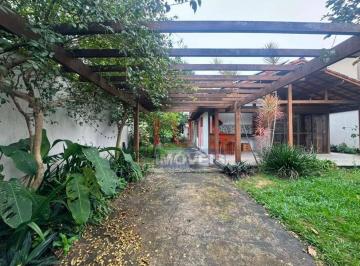 9b8b28e0a3195d8e3dcf153feae8fe2bc01e9b19 · Casa com 3 dormitórios para alugar, 135 m² por R$ 6.860,00/mês - Piratininga - Niterói/RJ