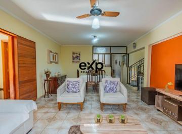 Casa · 255m² · 4 Quartos · 2 Vagas · Casa à venda com 04 quartos no CLT em valinhos/SP