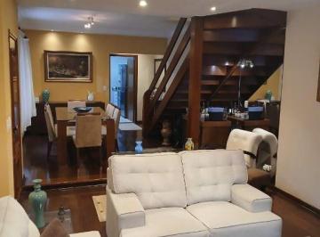Casa de 4 quartos, São Paulo · Casa sobrado à venda com 200m², 4 Suítes e 4 vagas Butantã