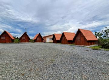 Cabanas/Chalés · VENDO LINDA CHÁCARA COM CABANAS/CHALÉS PRÓXIMA 4 KM ALTO PARAISO