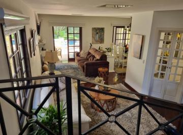 Casa · 293m² · 3 Quartos · 4 Vagas · Apartamento à venda em Granja Viana com 293 m², 3 quartos, 4 vagas