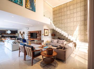 Casa de 4 quartos, Indaiatuba · Lindo Sobrado com 4 Suítes, sendo 1 Master com Closet, Piscina com Cascata