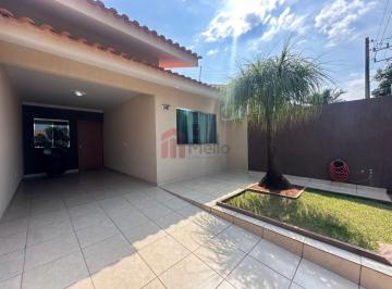 Foto 01 · Imperdível oportunidade! Casa à venda em Umuarama-PR, Parque Bandeirantes. 3 quartos, 1 suíte, 2 sal