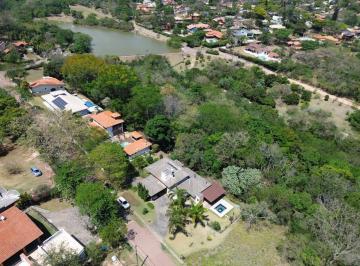 Foto 01 · Casa em Condomínio de Luxo em Valinhos-SP, Bairro Chácaras Alpina: 3 Quartos, 3 Suítes, 3 Salas, 3 B