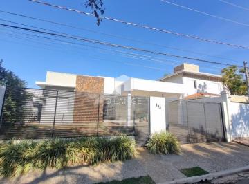 Casa · 260m² · 4 Quartos · 4 Vagas · Casa à venda no bairro Parque Xangrilá em Campinas - SP