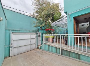 Casa · 110m² · 3 Quartos · 3 Vagas · Sobrado na Vila Paulicéia, com 3 suítes , 3 vagas e churrasqueira