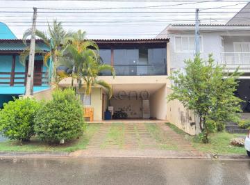 imagem · Casa à venda no Condomínio Itamambuca em Valinhos, São Paulo.