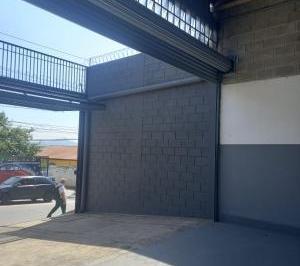 v5773a.jpg · ÓTIMO GALPAO COM 225 M2 EM CARAPICUIBA