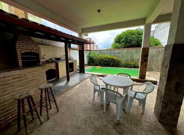 Imagem 1 · Casa de Vila