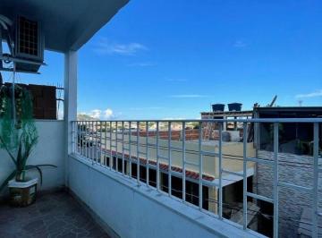 Imagem 1 · Casa para venda em Inhaúma, Rio de Janeiro